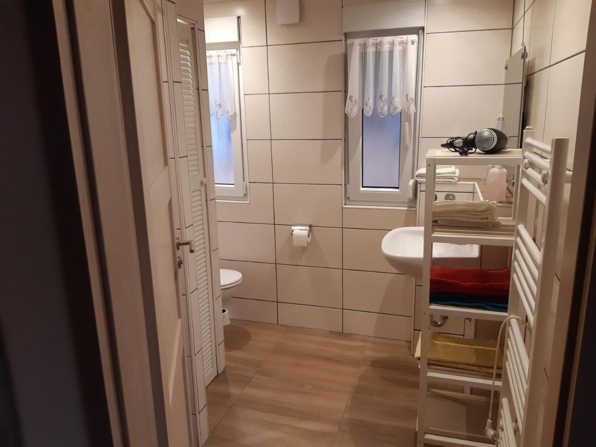 Feriendorf Am Forsthaus Mosbach Mosbach  Exterior foto